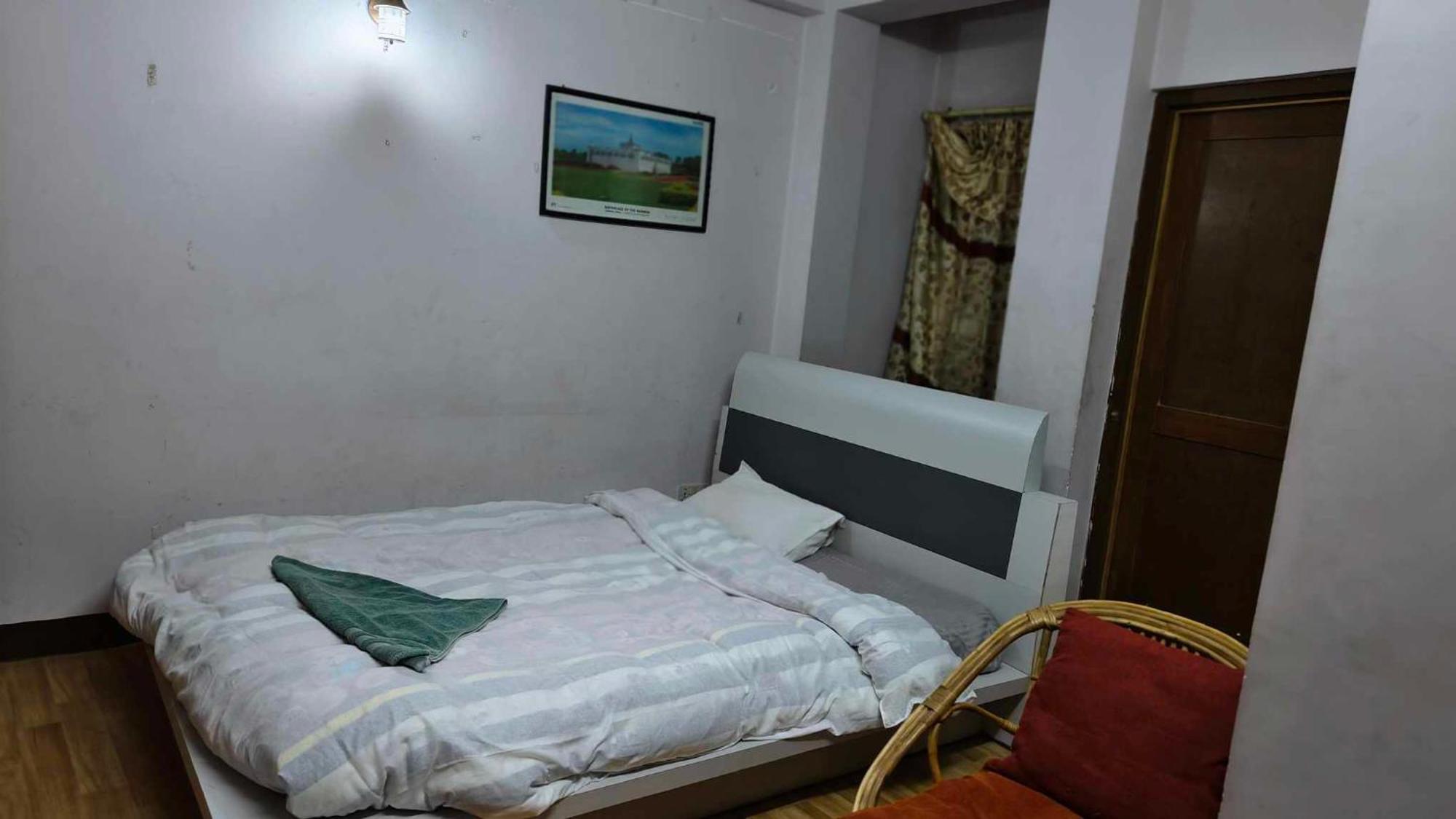 Monkey Temple Homestay Катманду Экстерьер фото