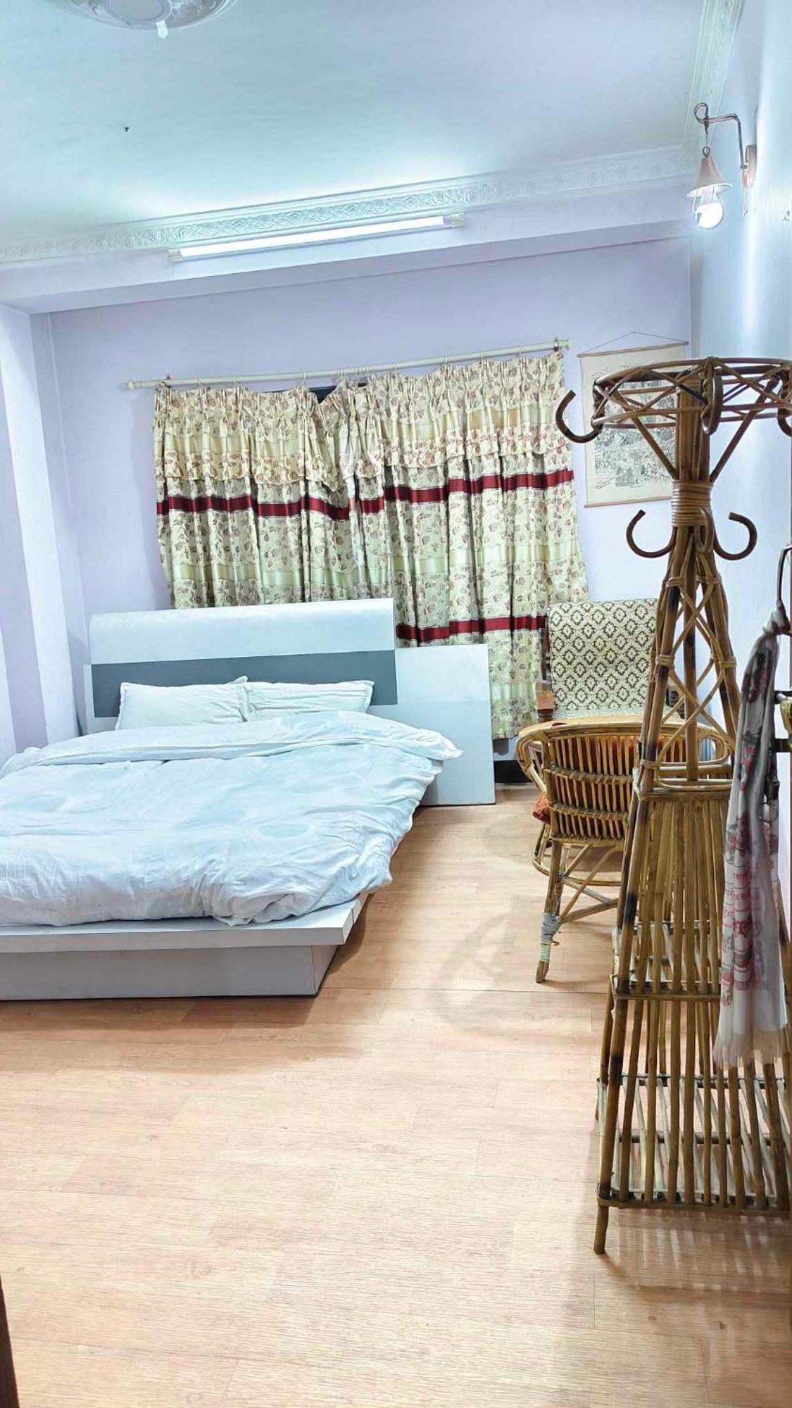 Monkey Temple Homestay Катманду Экстерьер фото