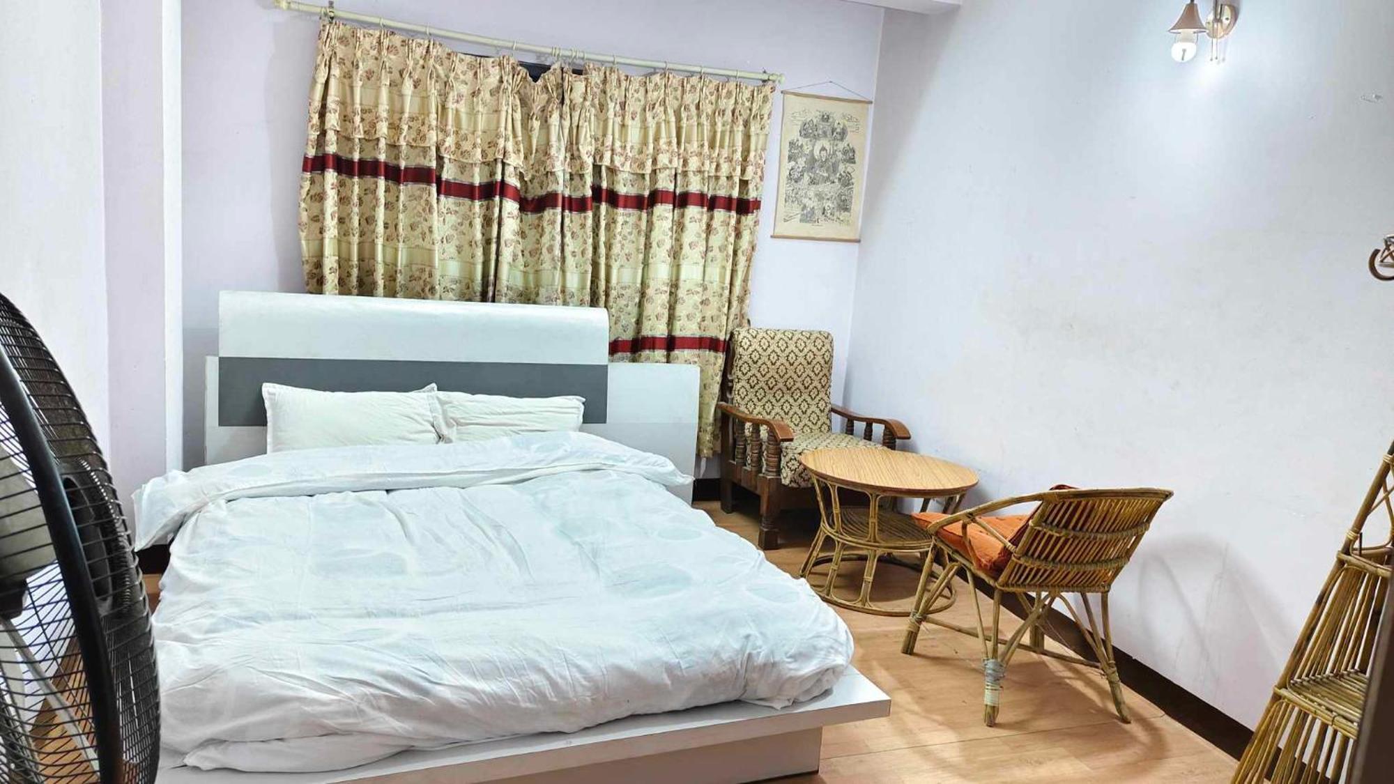 Monkey Temple Homestay Катманду Экстерьер фото