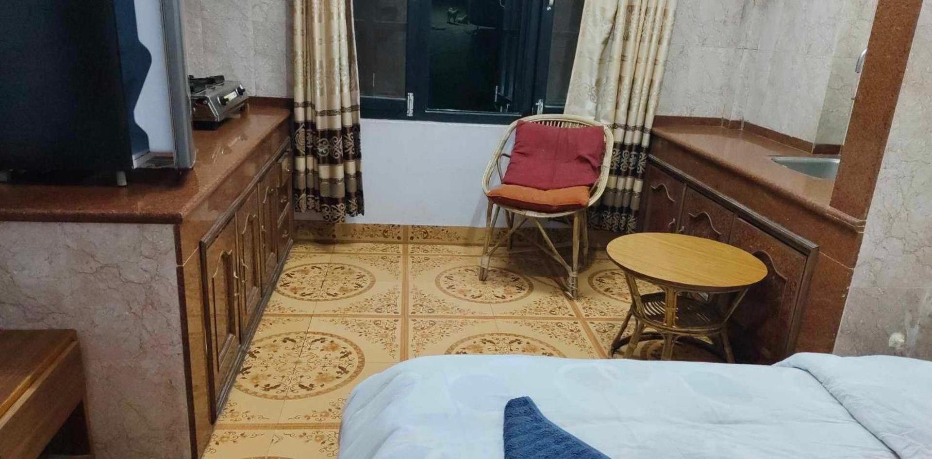 Monkey Temple Homestay Катманду Экстерьер фото