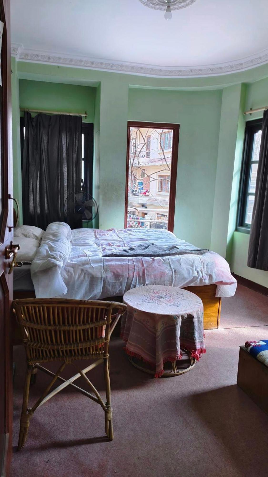 Monkey Temple Homestay Катманду Экстерьер фото