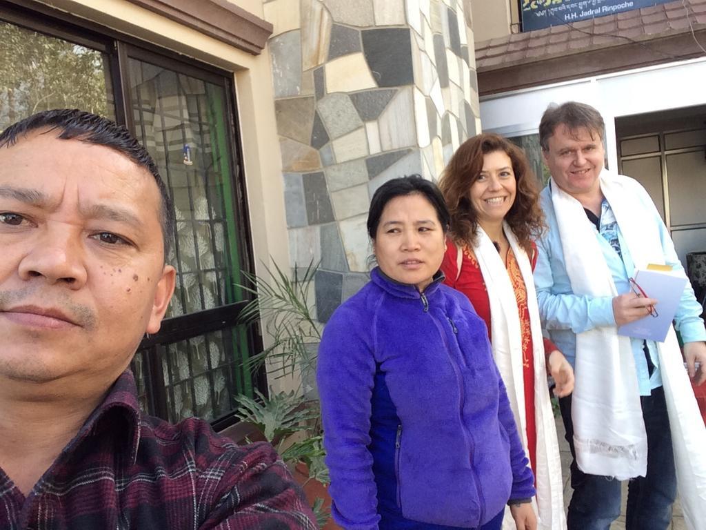 Monkey Temple Homestay Катманду Экстерьер фото